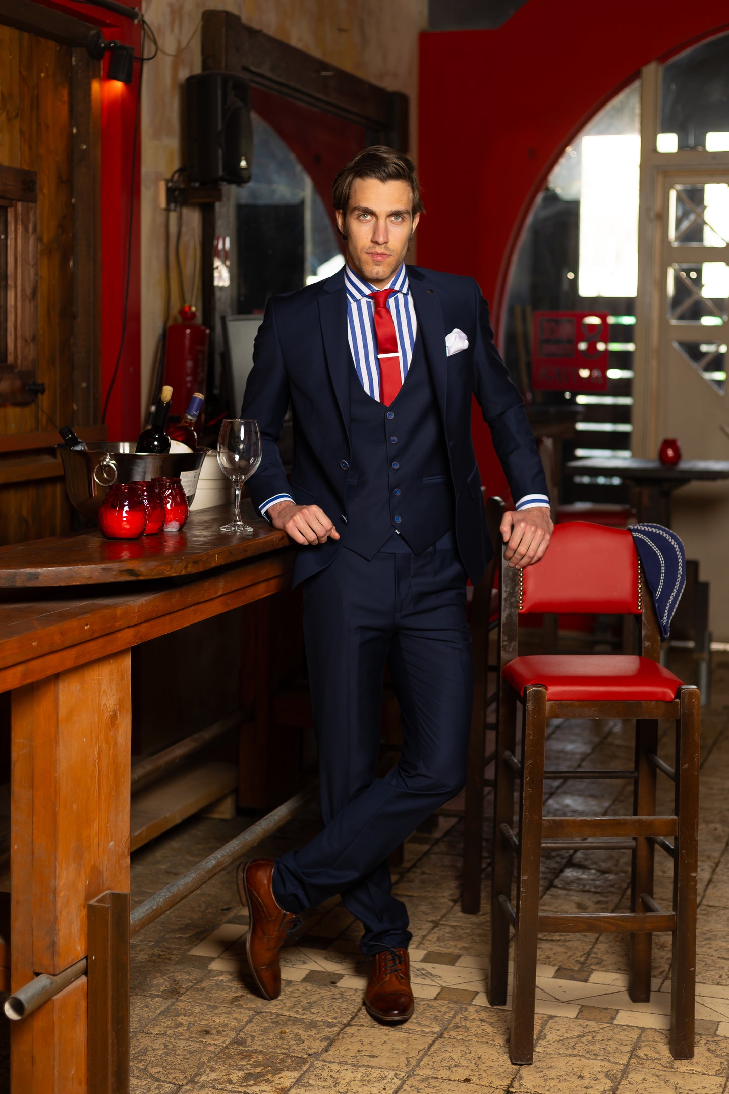 ΜΠΛΕ ΣΚΟΥΡΟ ΚΟΣΤΟΥΜΙ BOSTON (8015/6)