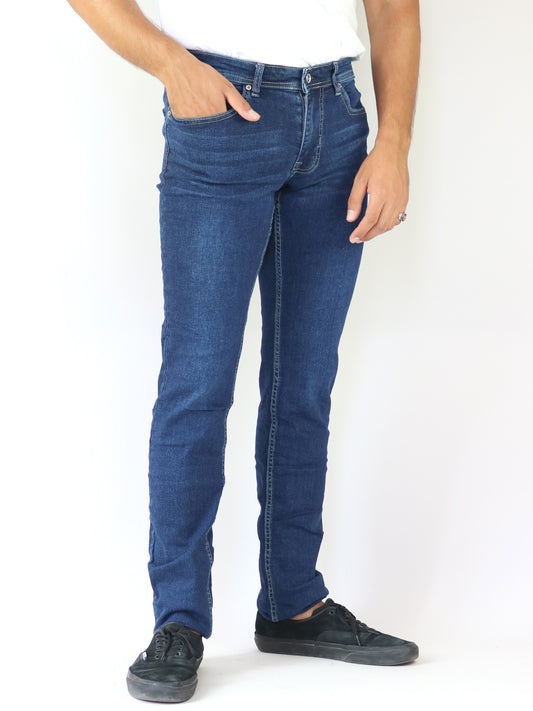 BLUE JEAN ΠΑΝΤΕΛΟΝΙ MARCUS ΣΕ ΚΑΝΟΝΙΚΗ ΓΡΑΜΜΗ (FELIX 2160)