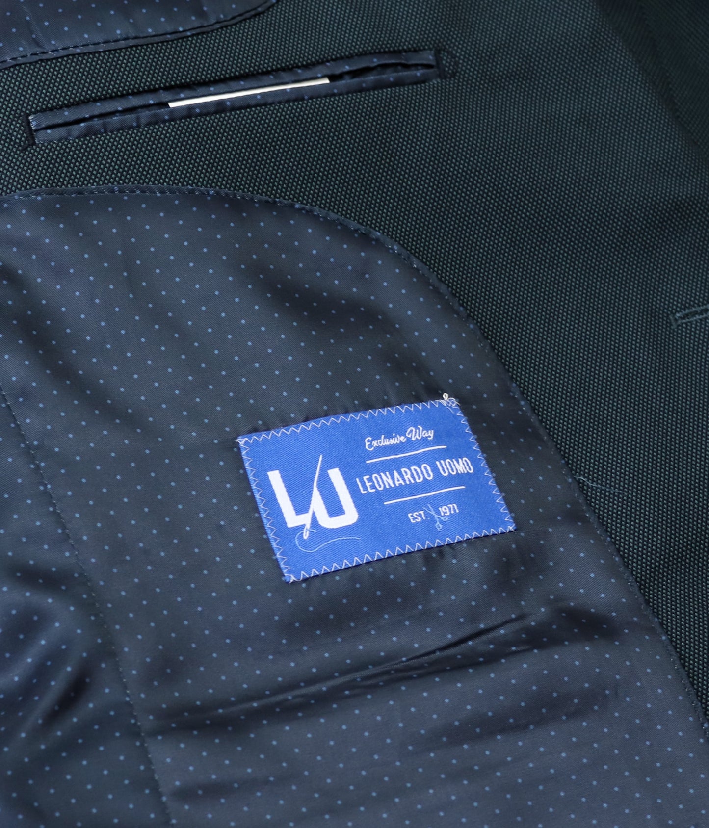 ΠΕΤΡΟΛ ΚΟΣΤΟΥΜΙ LEONARDO UOMO ΣΕ ΚΑΝΟΝΙΚΗ ΓΡΑΜΜΗ (1590304/43)