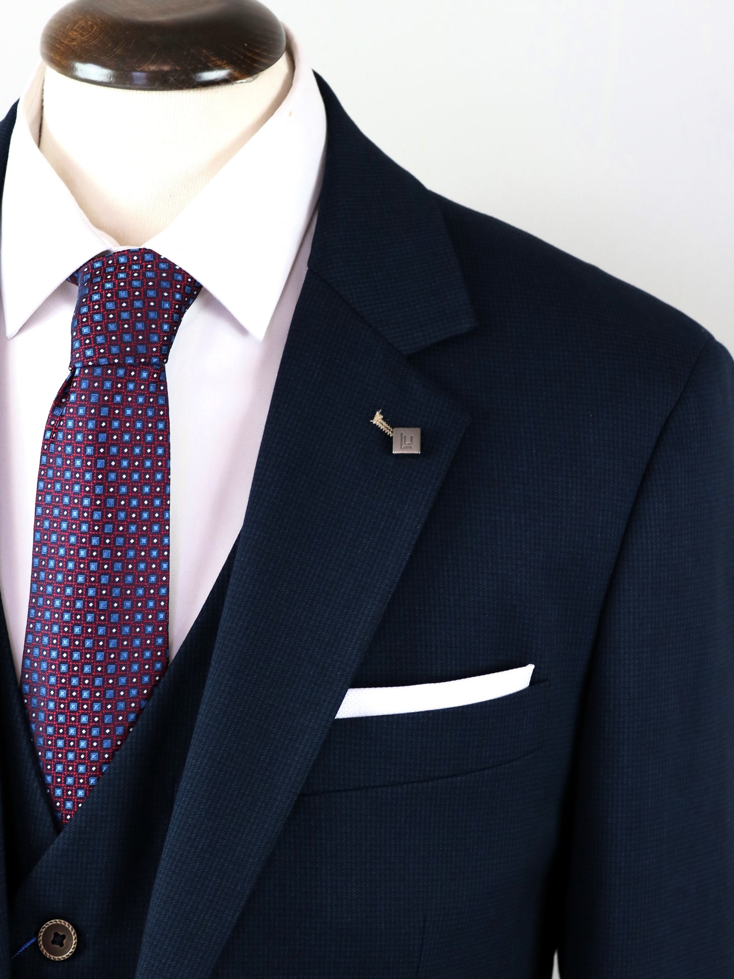 ΠΤΙ ΚΑΡΟ ΜΠΛΕ ΚΟΣΤΟΥΜΙ LEONARDO UOMO ΣΕ ΚΑΝΟΝΙΚΗ ΓΡΑΜΜΗ (150191013/17)