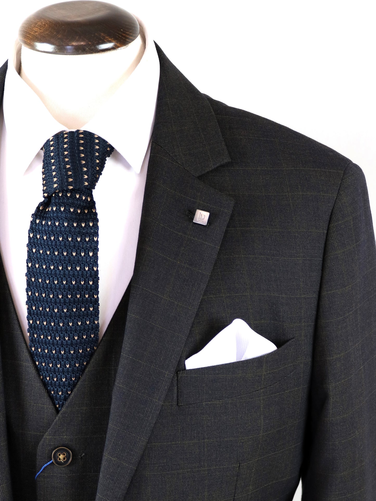 OLIVE ΚΑΡΟ ΚΟΣΤΟΥΜΙ LEONARDO UOMO ΣΕ ΚΑΝΟΝΙΚΗ ΓΡΑΜΜΗ (1591127/15)