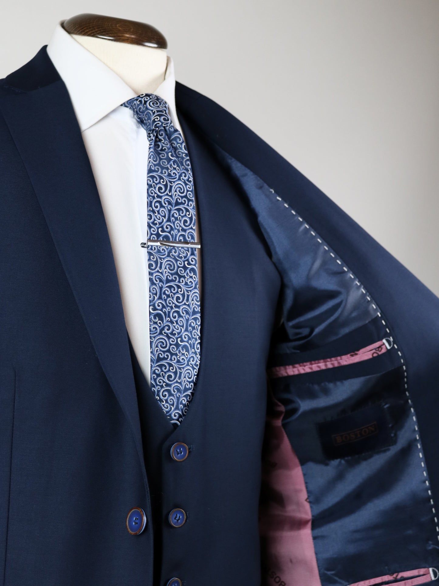 ΜΠΛΕ ΣΚΟΥΡΟ ΚΟΣΤΟΥΜΙ BOSTON (8015/6)