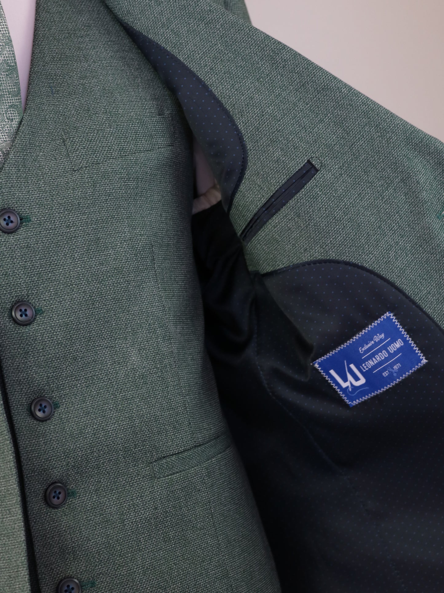 ΣΑΚΑΚΙ LEONARDO ΣΕ ΑΠΟΧΡΩΣΗ MENTA ΚΑΙ ΚΑΝΟΝΙΚΗ ΓΡΑΜΜΗ (09013079/62)