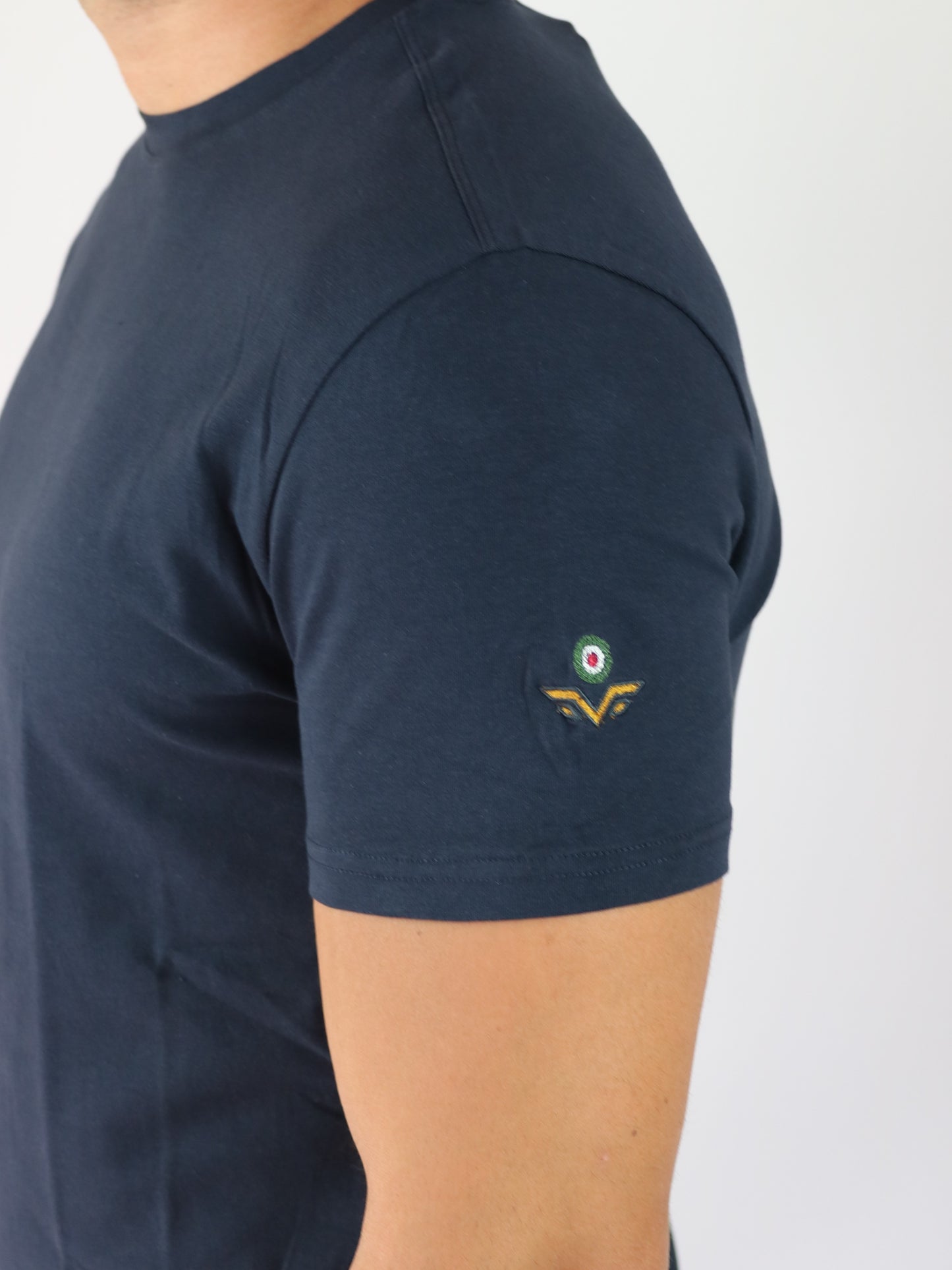 ΜΠΛΕ ΣΚΟΥΡΟ T-SHIRT ARMATA (117/730)