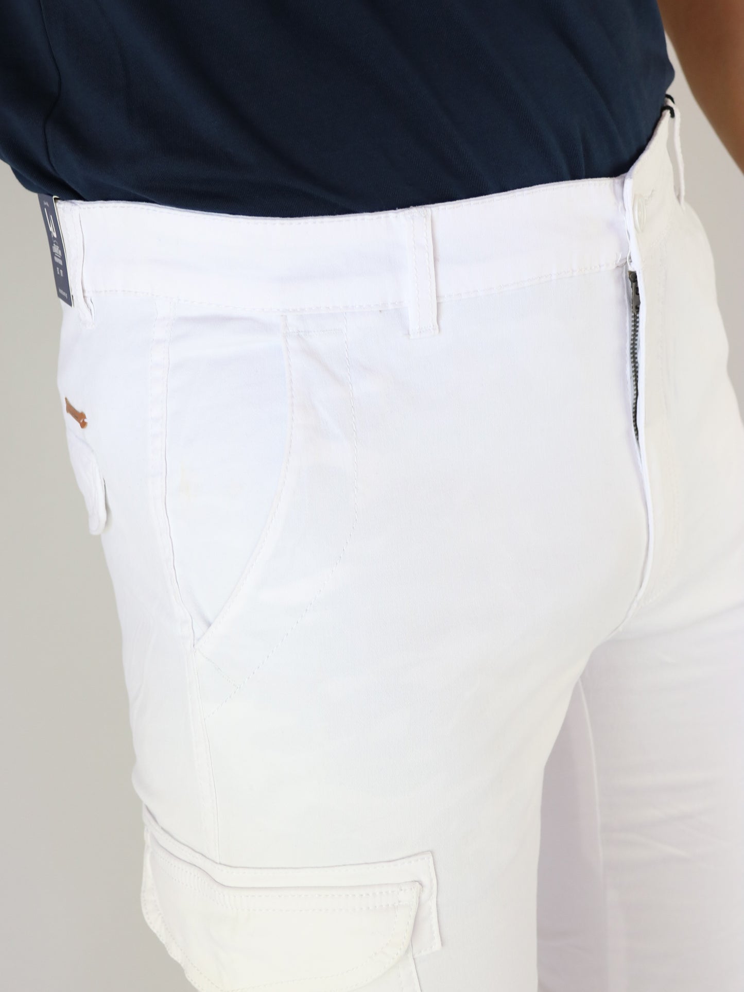 ΠΡΟΣΦΟΡΑ ΛΕΥΚΟ CARGO ΠΑΝΤΕΛΟΝΙ LEONARDO ΜΕ ΛΑΣΤΙΧΟ (0501015/WHITE)