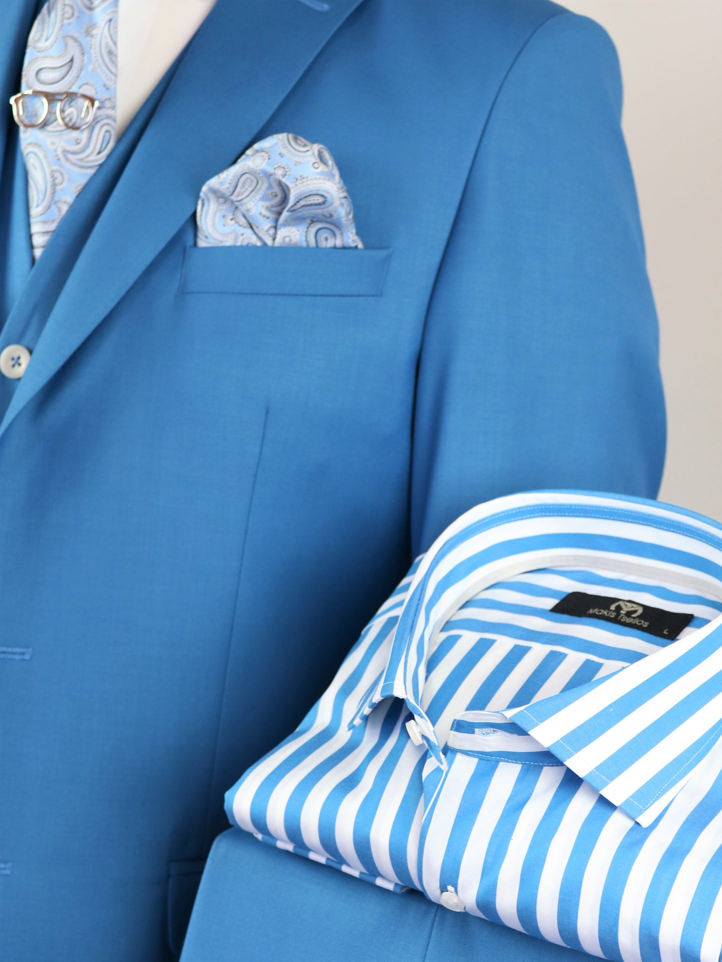 LIGHT BLUE 3-PIECE ΚΟΣΤΟΥΜΙ MAKIS TSELIOS ΣΕ ΣΤΕΝΗ ΓΡΑΜΜΗ (B1011.2)