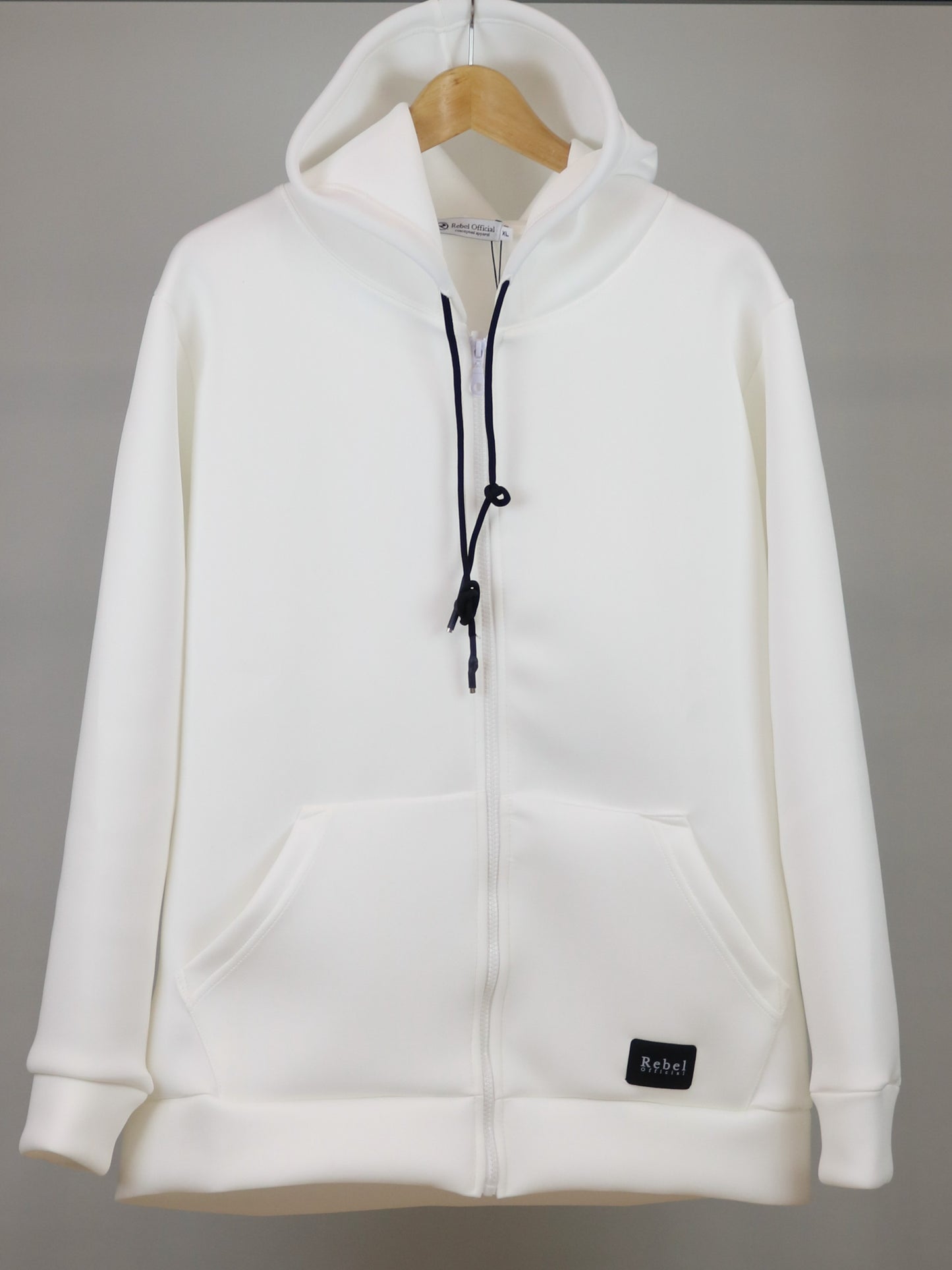 ΠΡΟΣΦΟΡΑ ΕΚΡΟΥ ΖΑΚΕΤΑ REBEL ΜΕ ΚΟΥΚΟΥΛΑ (2554)